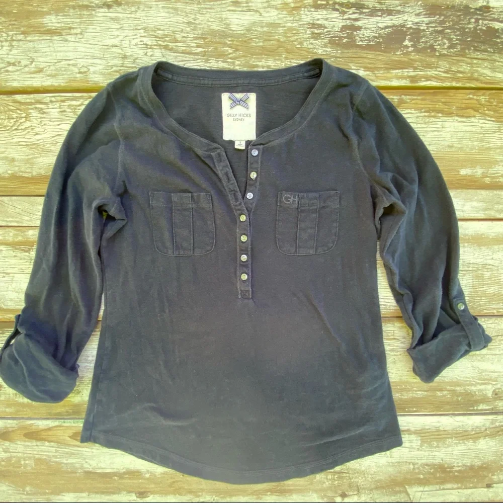 Blue Gilly Hick’s Hollister tee • 3/4” sleeves • Size S • button front pull over - Picture 5 of 7